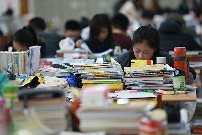 图书馆座位出租 大学校园的另类商机